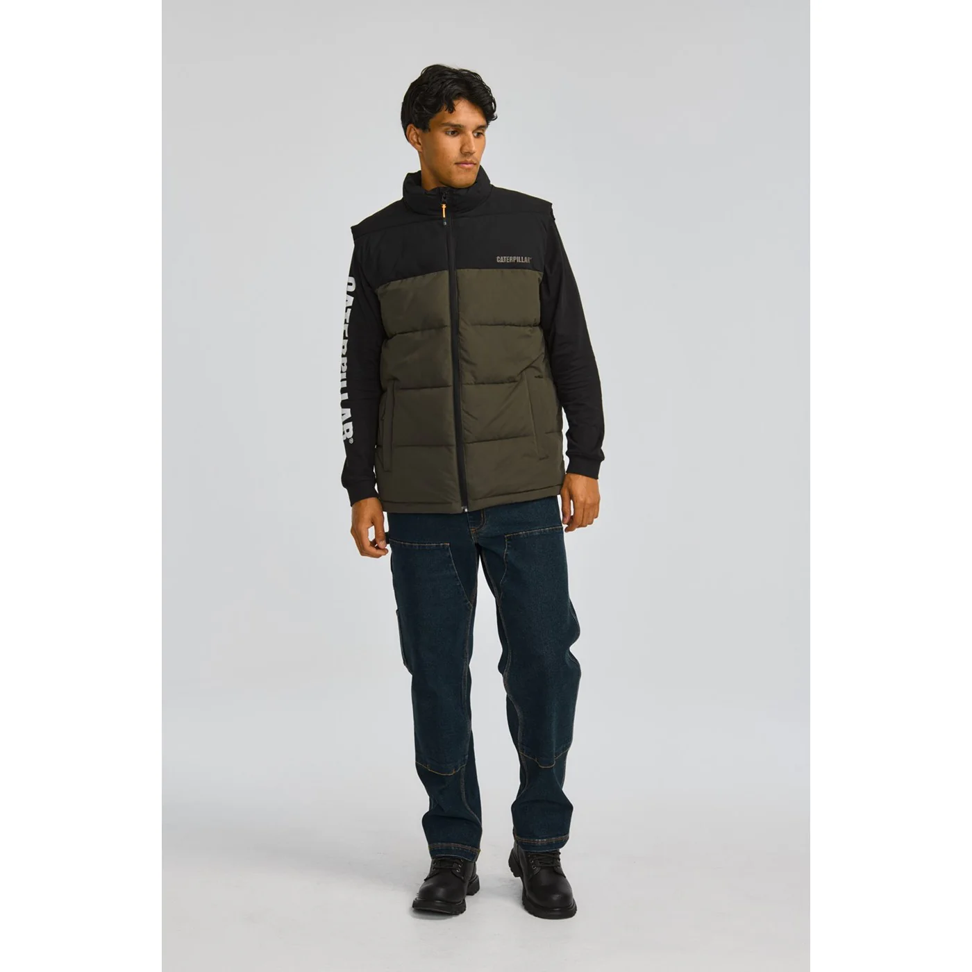 Caterpillar Arctic Zone Vest Moss - Image 4