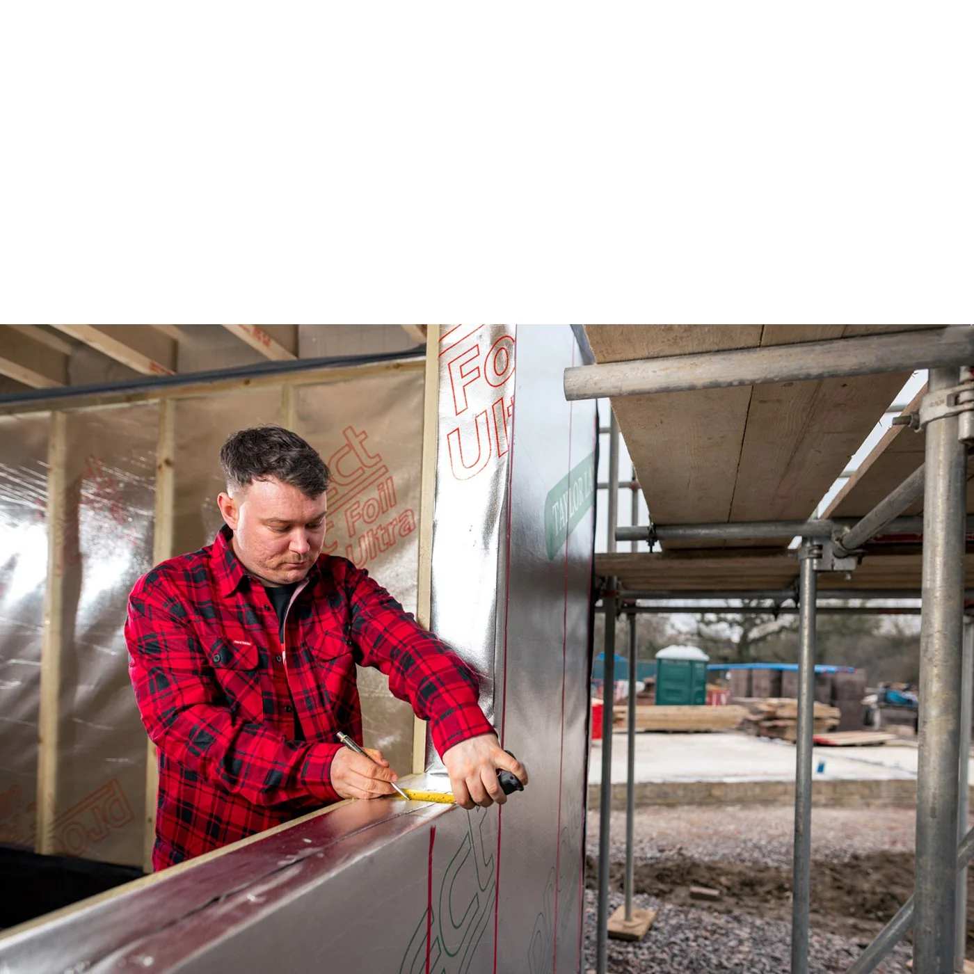 Hard Yakka Core Flannel Shirt  Red - Image 4
